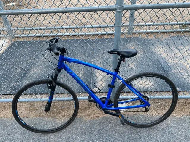 Vélo Supercycle in Cruiser, Commuter & Hybrid in City of Montréal - Image 2