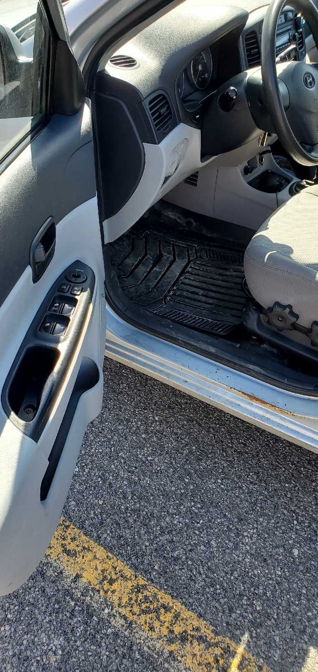Hyundai accent très propre !