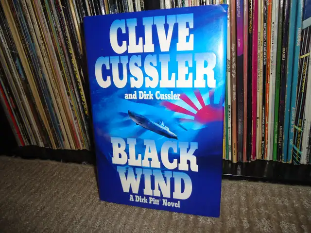 Posting Two - Clive Cussler Hardcover Books: $10 Each. in Fiction in Mississauga / Peel Region - Image 4