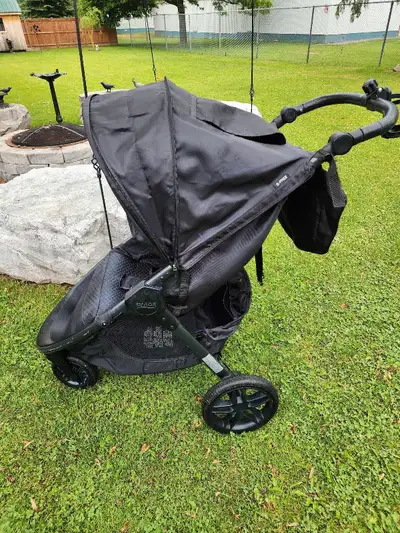 OUTSTANDING PREOWNED CONDITION USED AT GRANDPARENT'S HOME SO IT WAS BARELY USED CLEAN SMOKE FREE HOM...