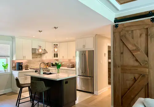 This renovated 3-bedroom - upper unit is perfect for a couple and/or working professional. An open-c...