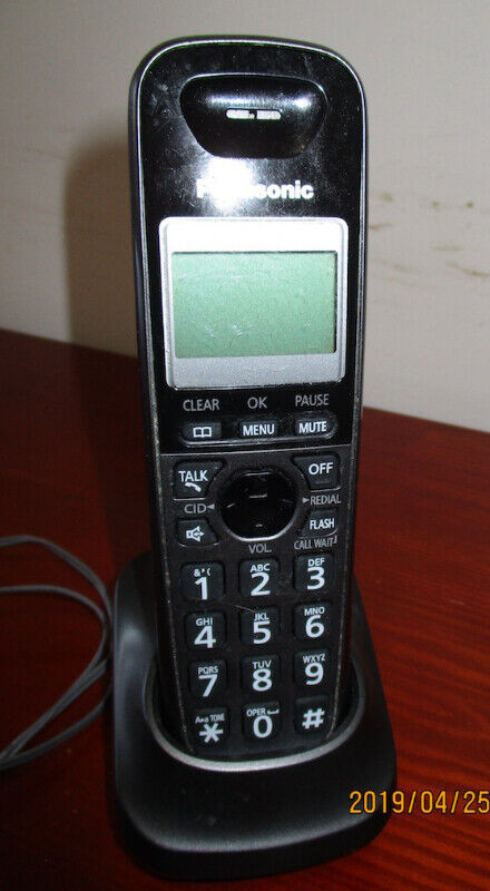 Panasonic Hand Set Phone (Belongs with Panasonic DECT 6.0 Main in General Electronics in Kingston - Image 3