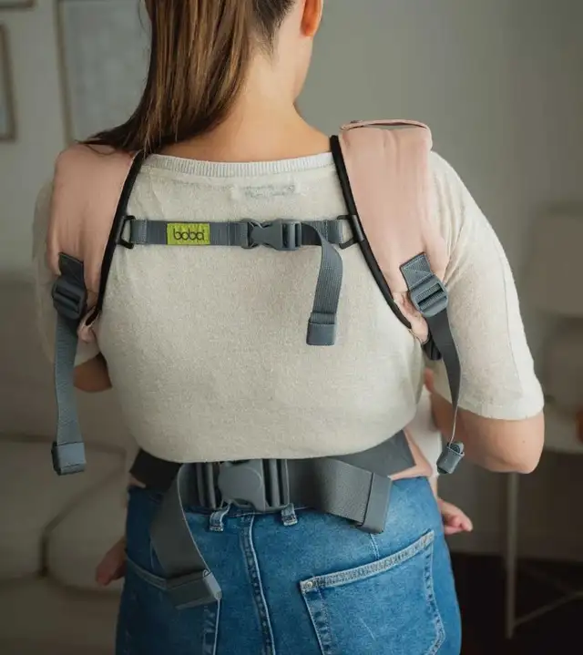 Boba X Adjustable Baby Carrier – Bloom | Newborn to Toddler in Strollers, Carriers & Car Seats in City of Toronto - Image 9