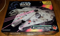 Star Wars Power of the Force Electronic MILLENNIUM FALCON MIB
