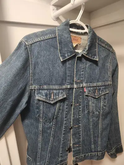 vintage 1980s staple Levi's strauss jean jacket women's medium , View more