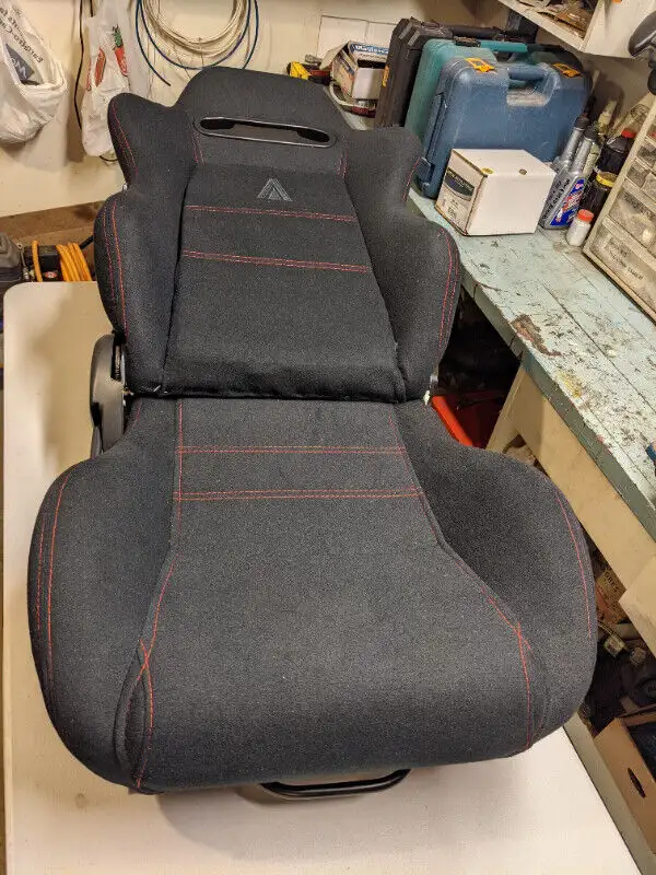 Driver's Tanaka Black Cloth Racing Seat for Honda & Acura in Other Parts & Accessories in Edmonton - Image 4