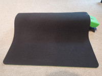 Razer Gigantus V2 Soft Gaming Mouse Mat - Large - Black