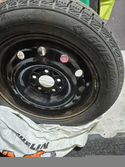 4 winter tire with rims just came off of Hyundai Elantra. BOLT pattern size of the rims: 5x114.3 Ver...