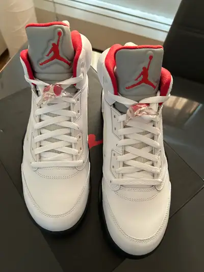 BNIB 2013 Air Jordan Retro 5 Fire Red (never worn), View more