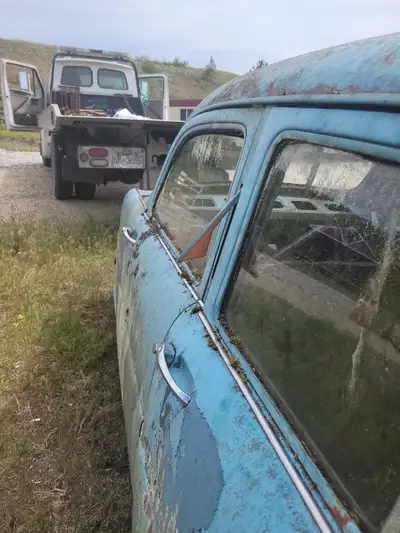 '51 Consul. No papers, everything is there except 1 tail light. Floor is gone in the back seat. Don'...
