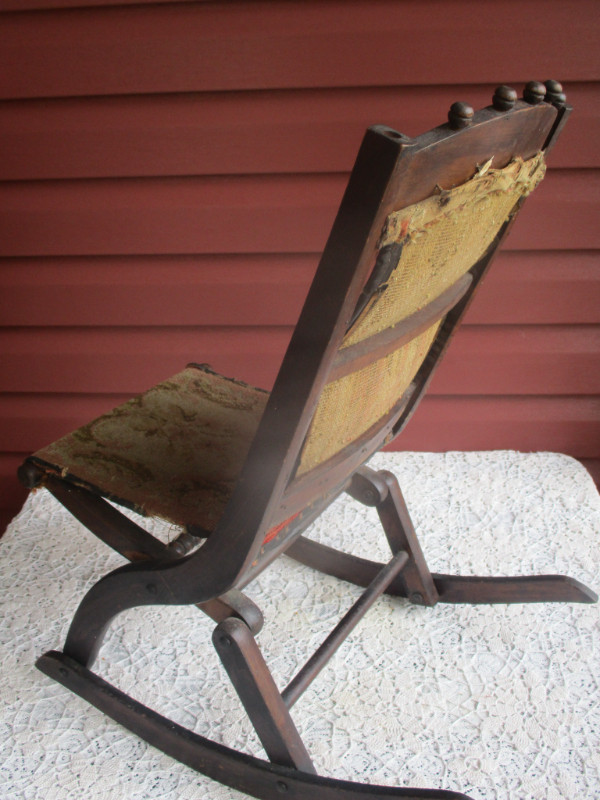 Antique Childs Folding Tapestry Carpet Rocking Chair in Chairs & Recliners in New Glasgow - Image 4