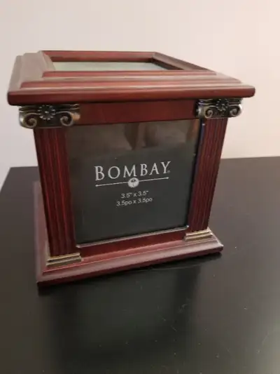 Bombay & Co Photo box, View more