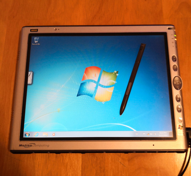 Motion Computing M1400 Pen Tablet PC in iPads & Tablets in Saint John