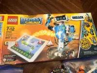 Lego set #17101 Boost: Build Code Play, creative tool box