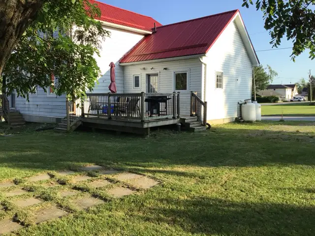 Waterview Cottage-All of 1st Flr. Own Ent. -Furnished 2-BR Suite