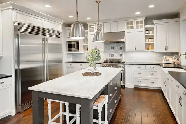 40% OFF ALL FREE ESTIMATE 100% SATISFACTION & 4 YR WARRANTY!62863713723395121