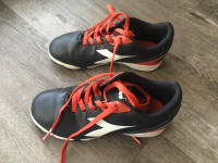 Diadora Indoor Soccer Shoes Size 13T