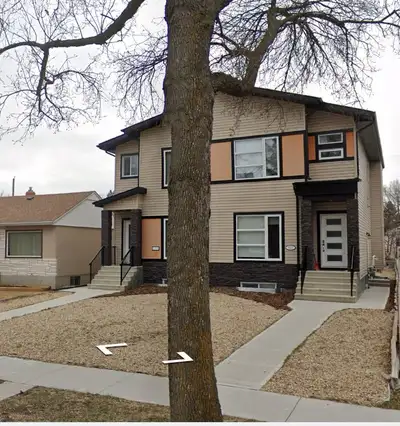 Bright & Modern 1-Bedroom Basement Suite – All Utilities Included! Location: 8121 78 Ave NW Rent: $1...