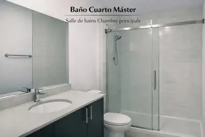 Español ✨ Departamento moderno en excelente ubicación en Brossard Disponible del 1 de junio al 30 de...