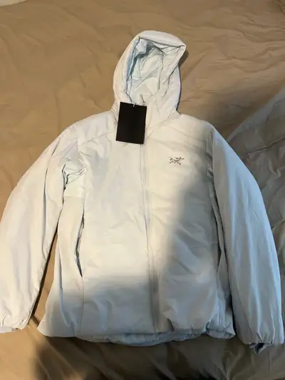 Size small Bran new