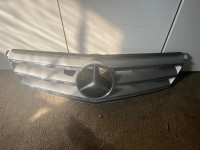 Mercedes Benz C-Class 2012 (Grill)