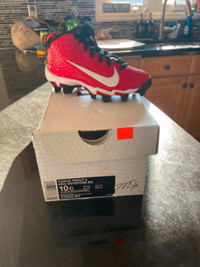 Soccer shoes size 10 New