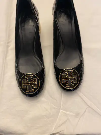Ladies Shoes, View more