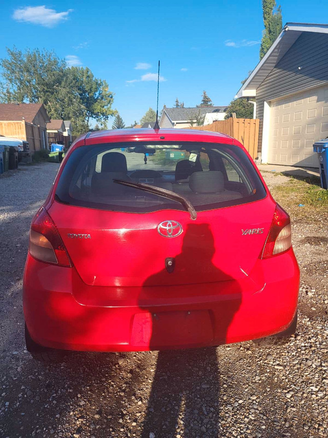 Toyota yaris hatchback 2008 in Cars & Trucks in Calgary - Image 3
