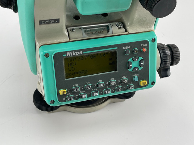Nikon DTM-531 Total Station and Cable w/ Case, Works Great! in Other Business & Industrial in St. Albert - Image 2