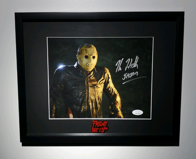 Kane Hodder autographed in Arts & Collectibles in Grand Bend