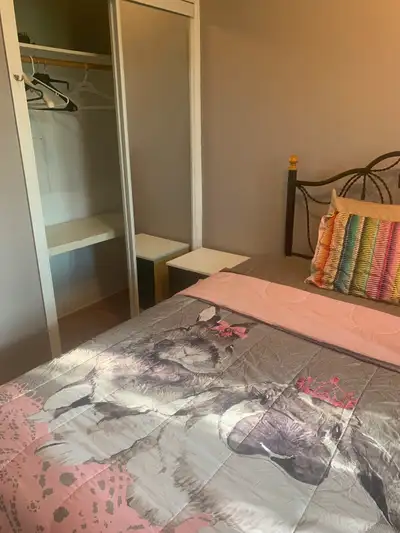Chambre privee meublée polytechnique/Métro cotes des neiges