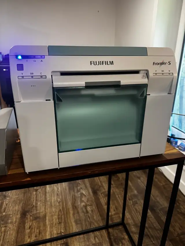 Fujifilm DX100 Professional Photo Printer — ONLY 92 PRINTS RUN