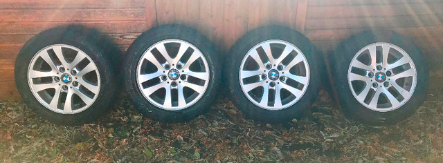 Toyo Observe GSi5 SnowTires 205/55/R16 original BMW Rims in Tires & Rims in Ottawa - Image 2