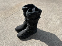 FirstGear Kathmandu Waterproof Motorcycle Boots Sz 11 *Like New