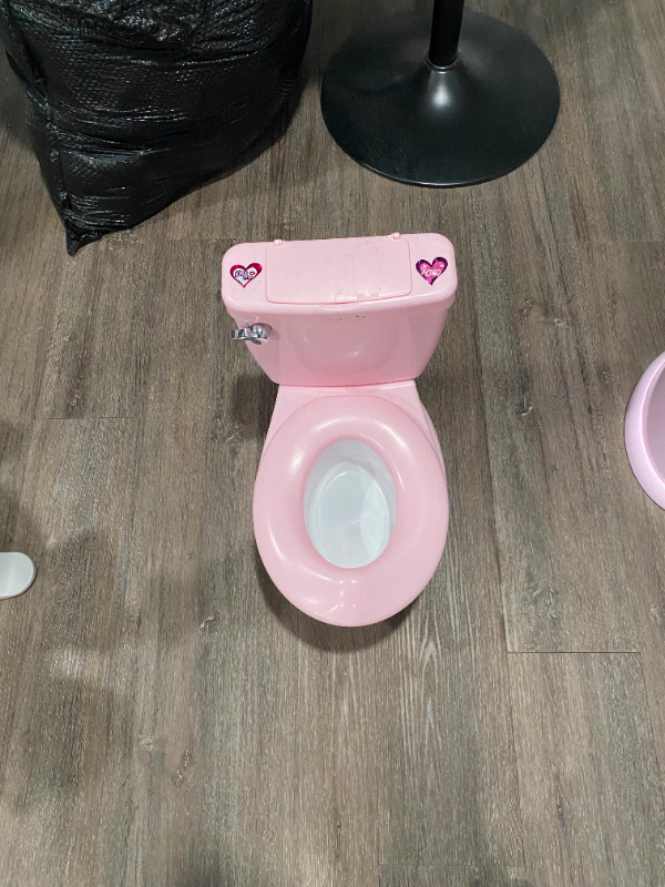 Toddlers training toilet in Other in Edmonton