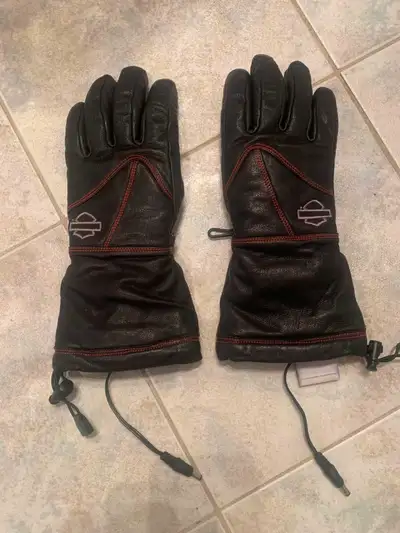 GANTS CHAUFFANT POUR FEMME HARLEY DAVIDSON En cuir de très bonne qualité de grandeur médium, porter...