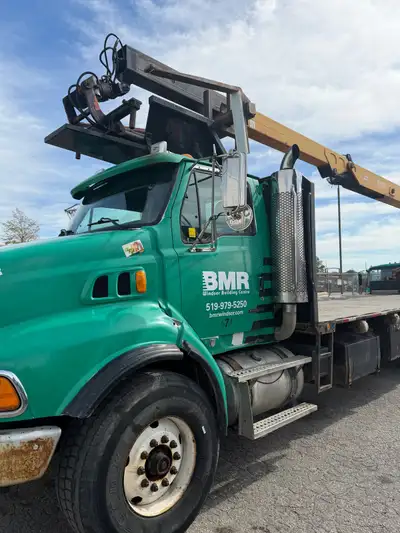 2005 Sterling LT 9500, CAT C15 ENGINE 435 HP, 2100 RPM, 1650 LB-FT. *Annual Done* suspension – 20,00...
