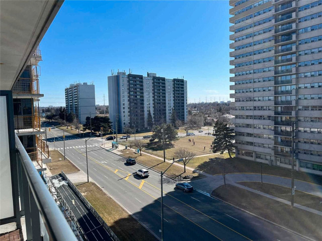 Semi-Furnished 1 Bed 1 Bath in Scarborough in Long Term Rentals in City of Toronto - Image 3