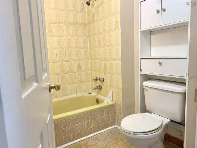 Room for Rent in Room Rentals & Roommates in Truro - Image 15