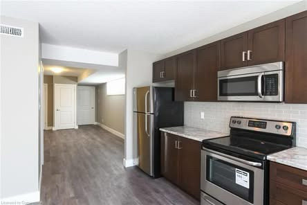 2 Bedroom Duplex Unit for Rent in Long Term Rentals in Kitchener / Waterloo - Image 3