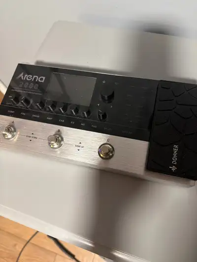 arena 2000 multi effects guitar pedal, View more