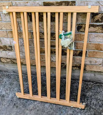 Evenflo Top-of-Stairs Gate, Natural Wood, Like New, Very Clean, View more