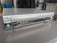 VCR DVD PANASONIC DMR ES35V Magnétoscope
