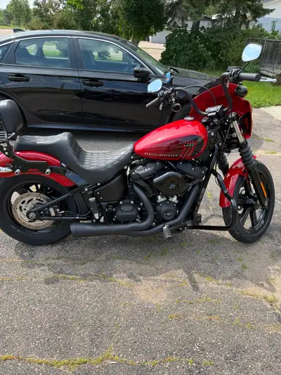 Selling my 2022 street bob 114. I’m selling it because I dont ride as much anymore. Upgrades: Stage...