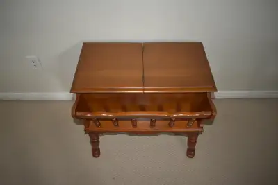 Vintage Maple Dough Box, View more