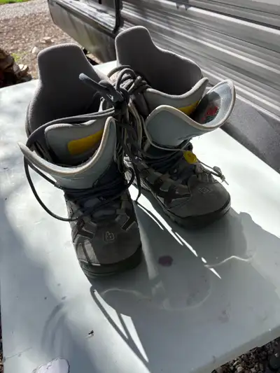 women’s size 9 Burton snowboard boots , View more
