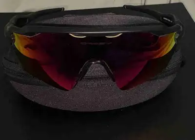 Oakley Men's/Women's Radar EV Path Sport Sunglasses, View more