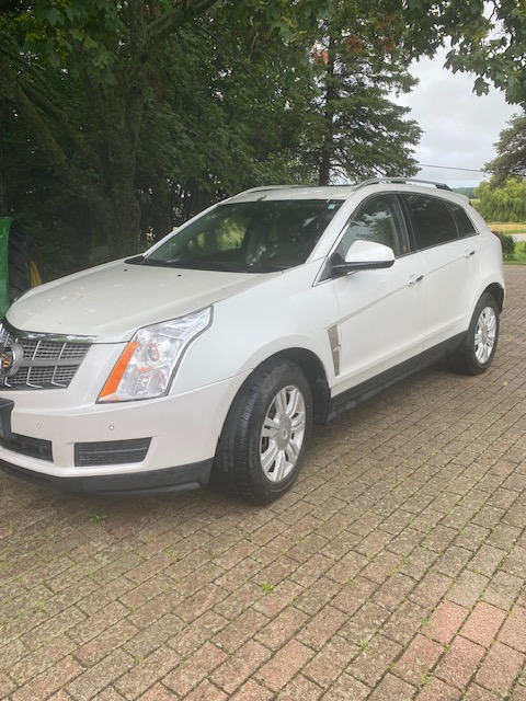 2010 SRX Cadillac593713726772357121