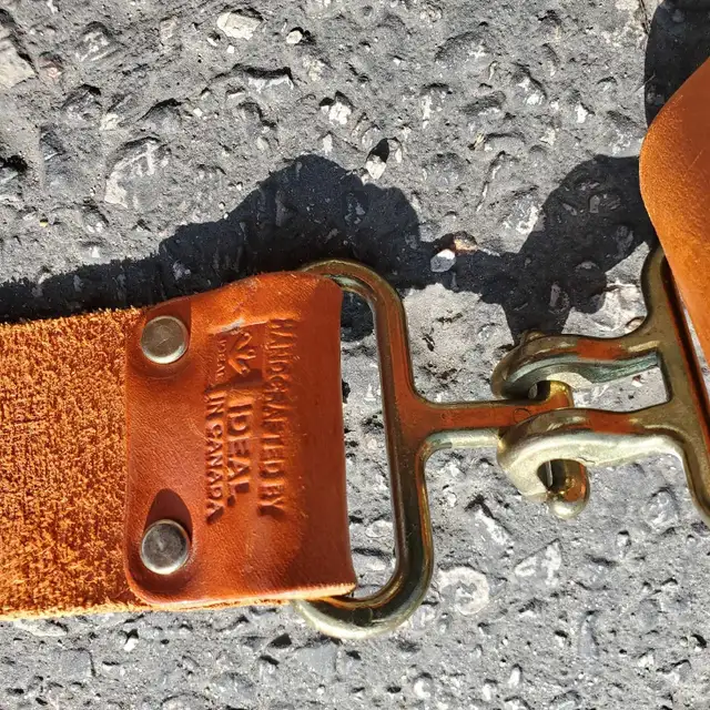 IDEAL  Premium Leather Tool Pouch and Belt in Hand Tools in Barrie - Image 4