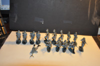 Lot of 20 Gray Plastic Toy Soldiers WWII German Assault Infantry